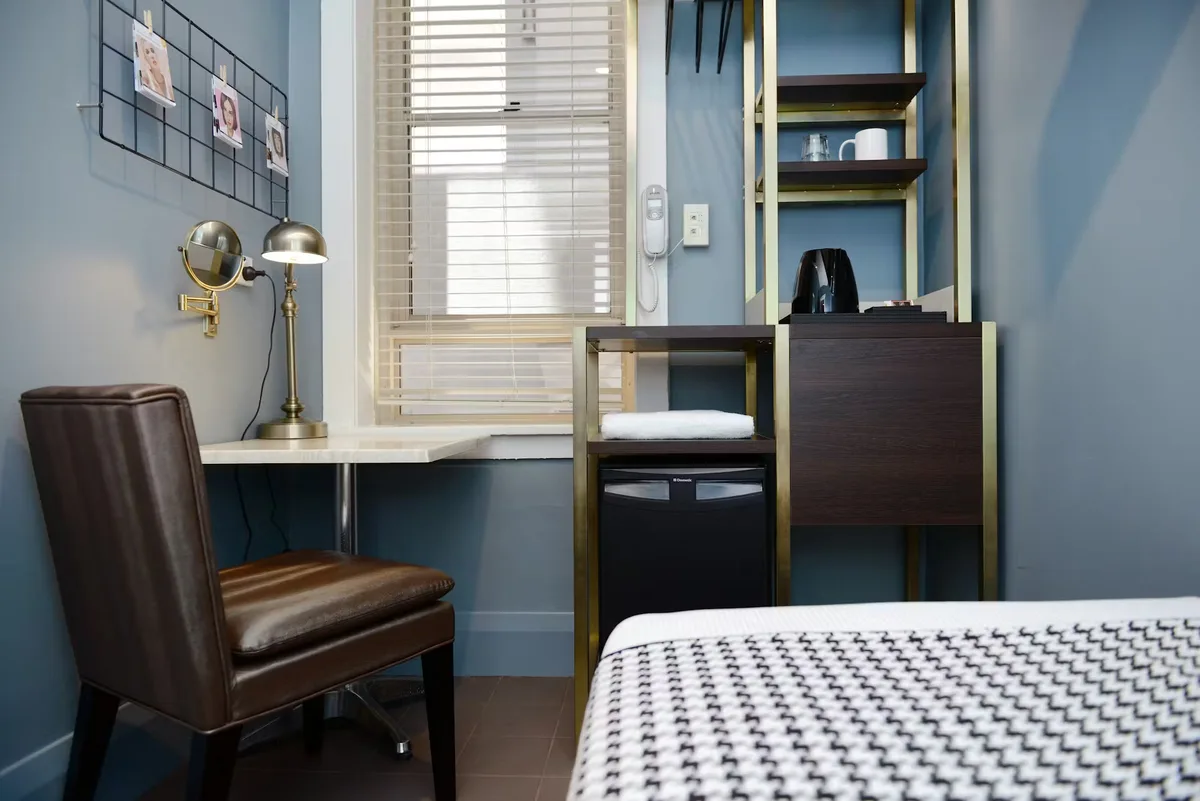 One and Only Room detail